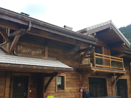Chalet poteaux poutres