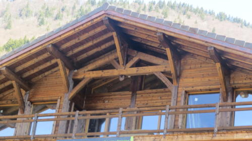 Chalet poteaux poutres