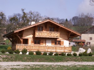 Chalet poteaux poutres