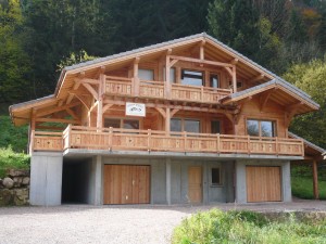 Chalet poteaux poutres